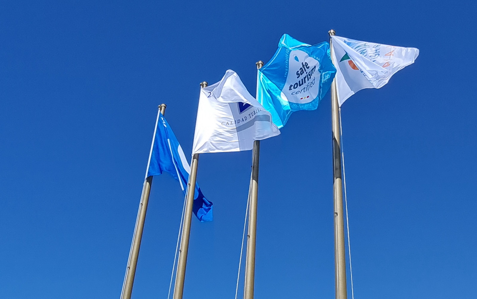 Andalucía logra 148 banderas azules para playas, puertos deportivos y embarcaciones en 2023
